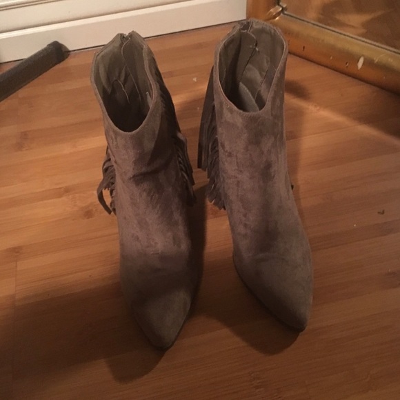 Just Fab Fringe Bootie - Picture 4 of 4